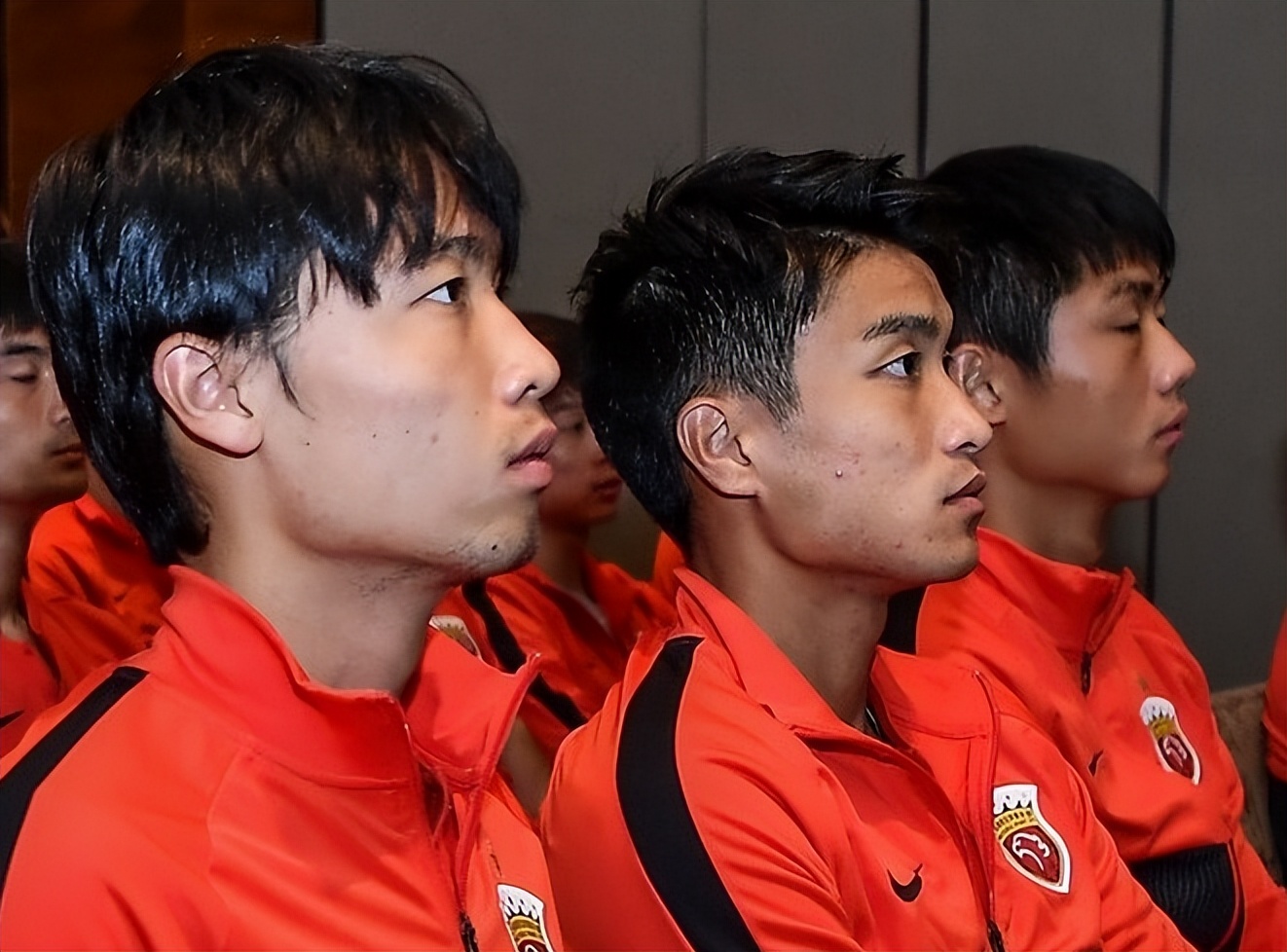 关于利物浦今晨绝杀压哨；志在亚冠名次提升；信心回归；临场指挥获称赞的信息